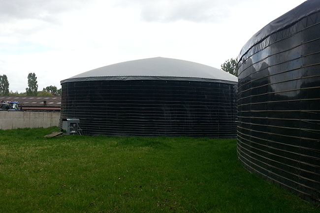 img-dienst-biogas Foto van een biogas silo